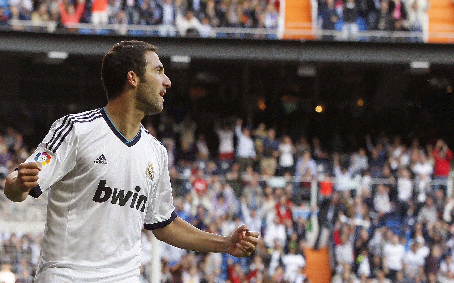 KAIYUNAPP-中国足球联赛赛事宣传活动内容更加丰富，足球联赛宣传标语